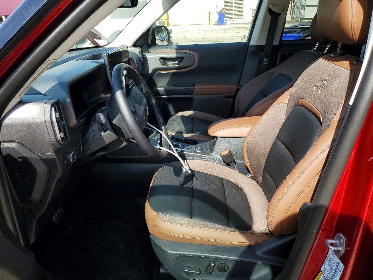 2025 Ford Bronco Sport Outer Banks - Фото 7