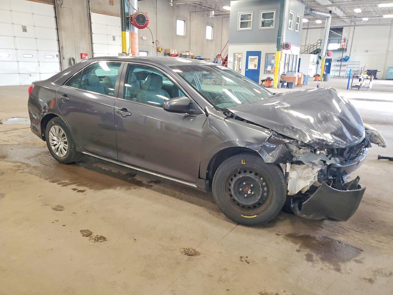 2012 Toyota Camry Le - Image 4