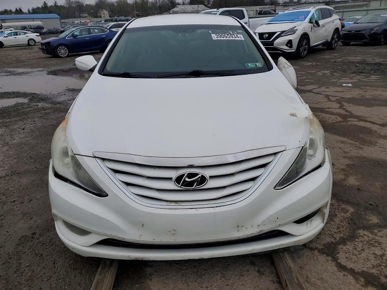2013 Hyundai Sonata Gls - Image 5