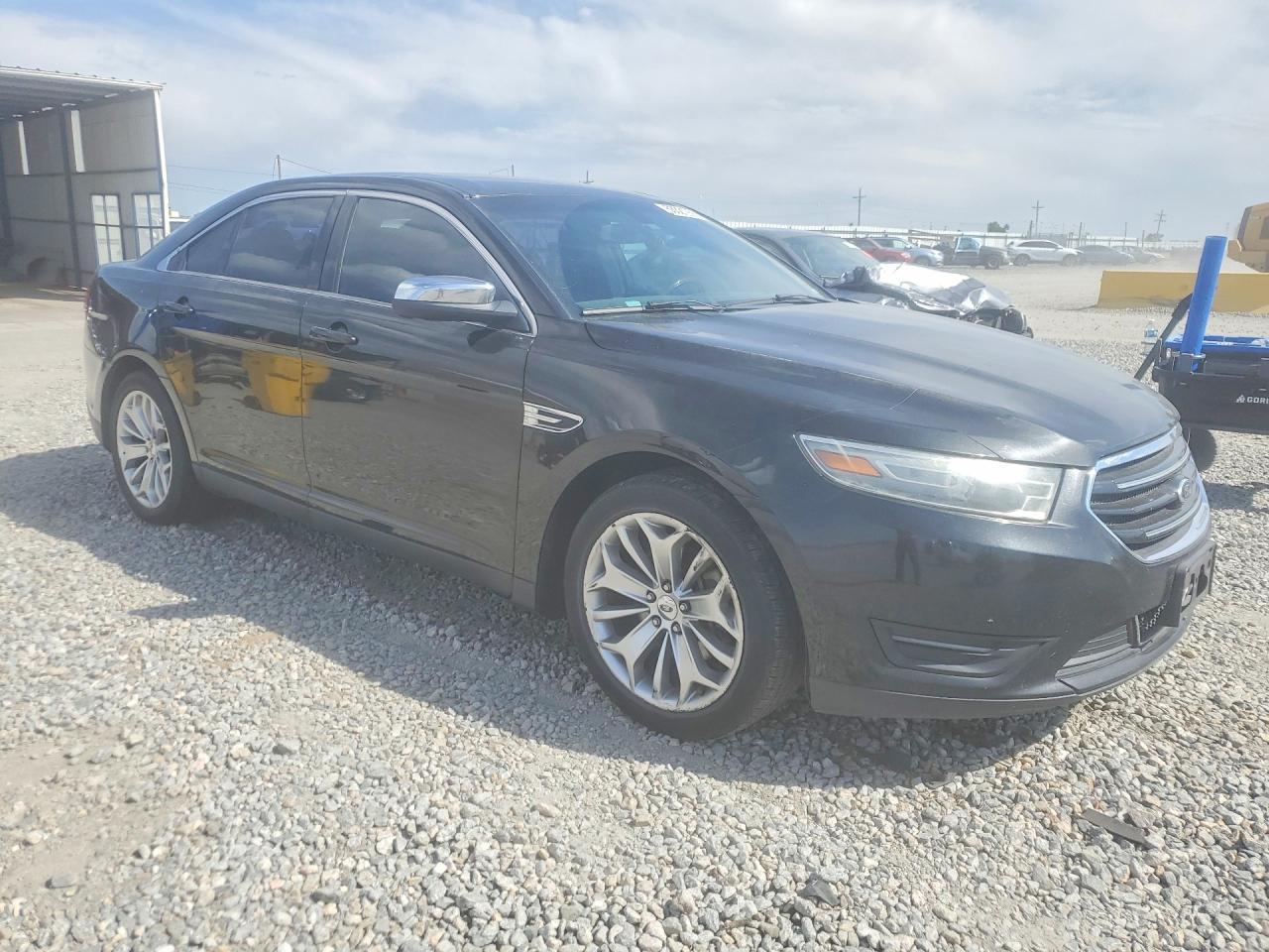 2013 Ford Taurus Limited - Фото 4