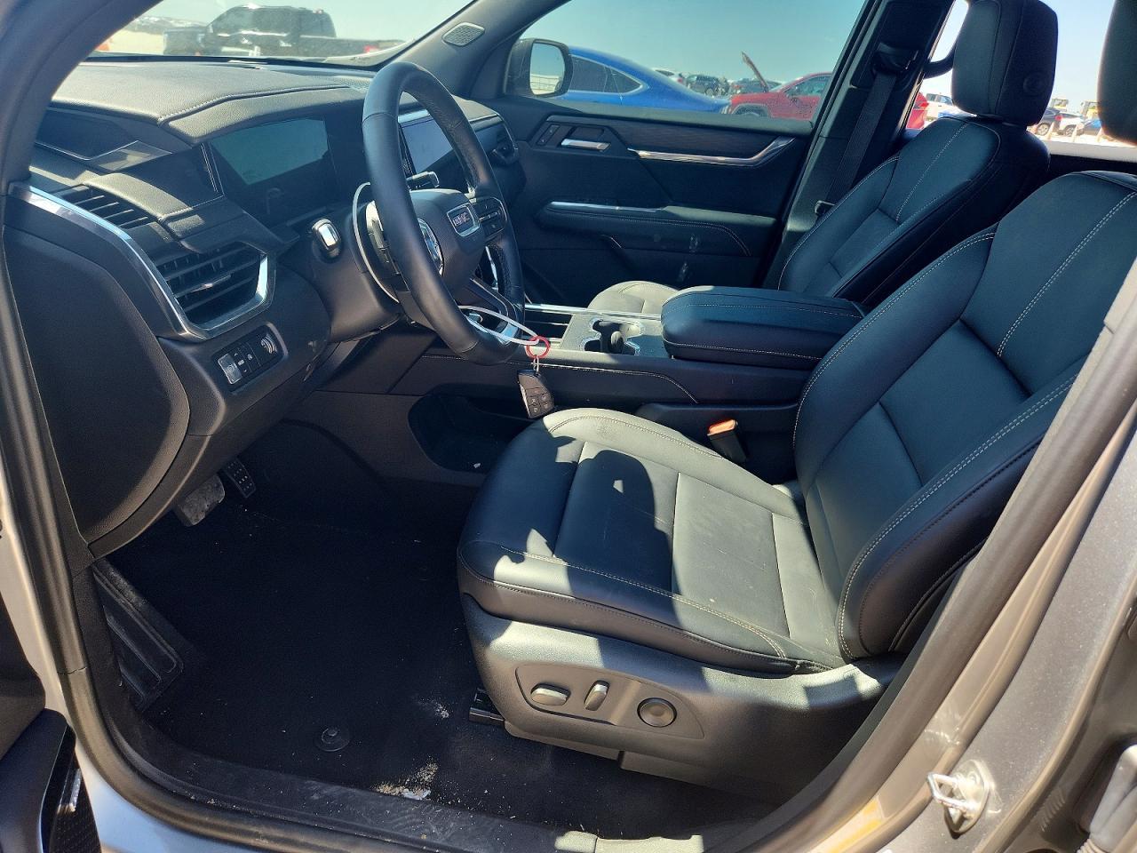 2024 GMC Acadia Uplevel - Image 7