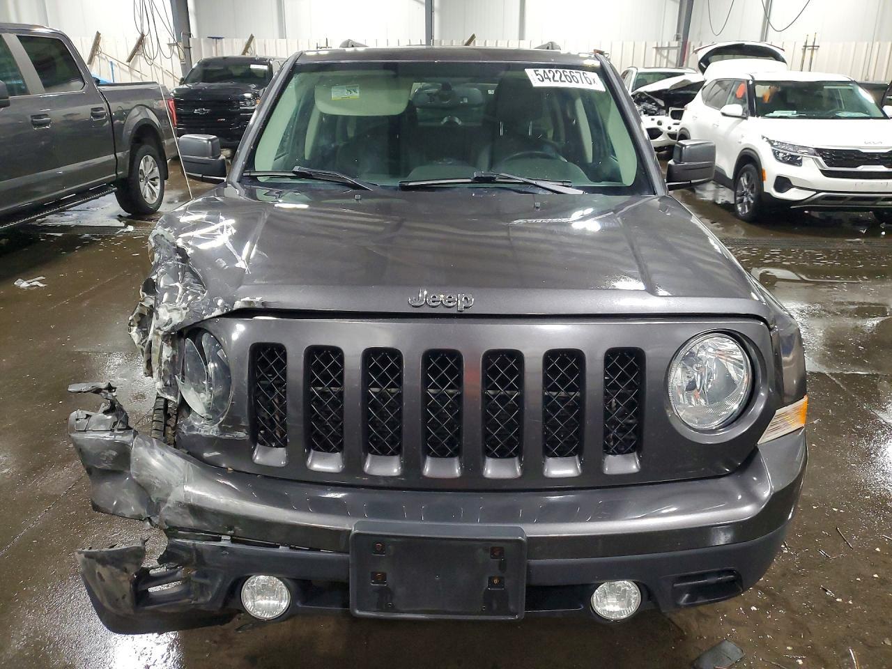 2015 Jeep Patriot Latitude - Фото 5
