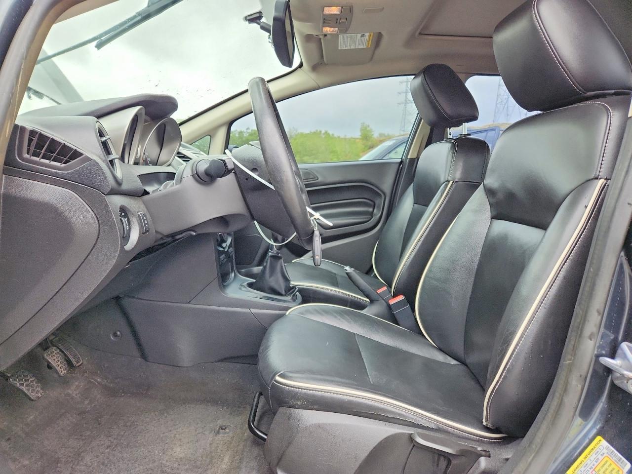 2011 Ford Fiesta Sel - Фото 7