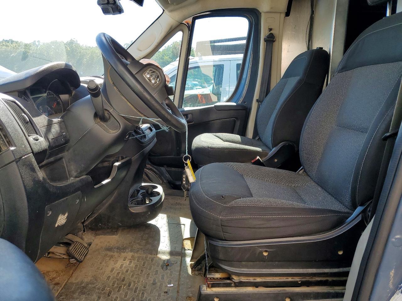 2019 Ram Promaster 3500 Delivery Van - Фото 7