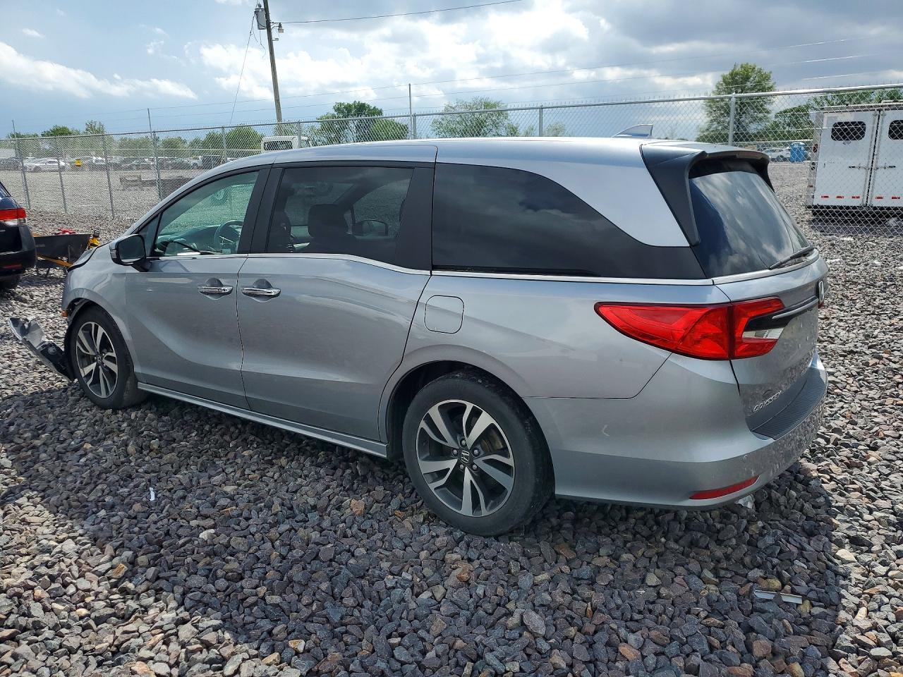 2023 Honda Odyssey Touring - Фото 2