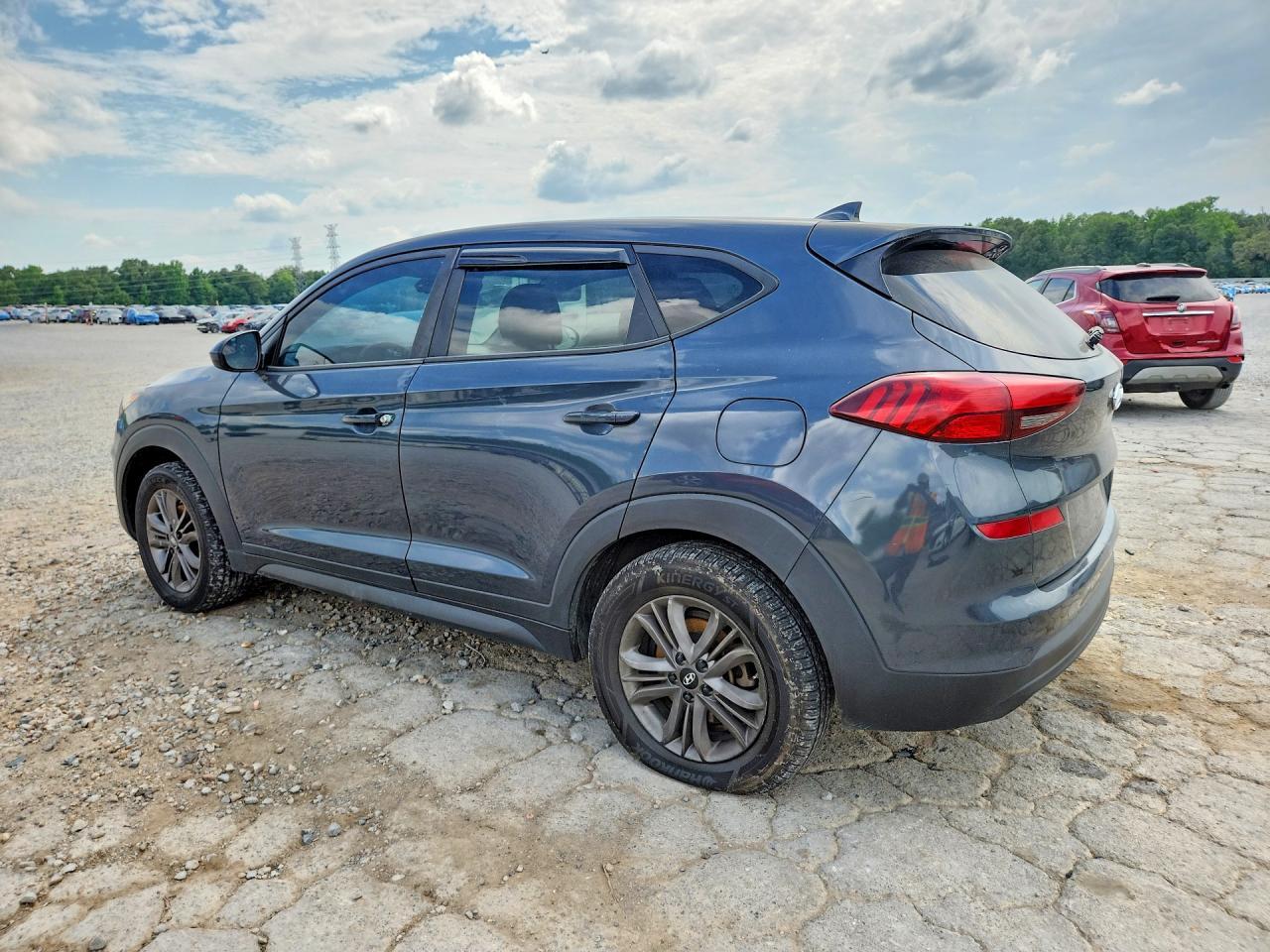 2019 Hyundai Tucson Se - Image 2