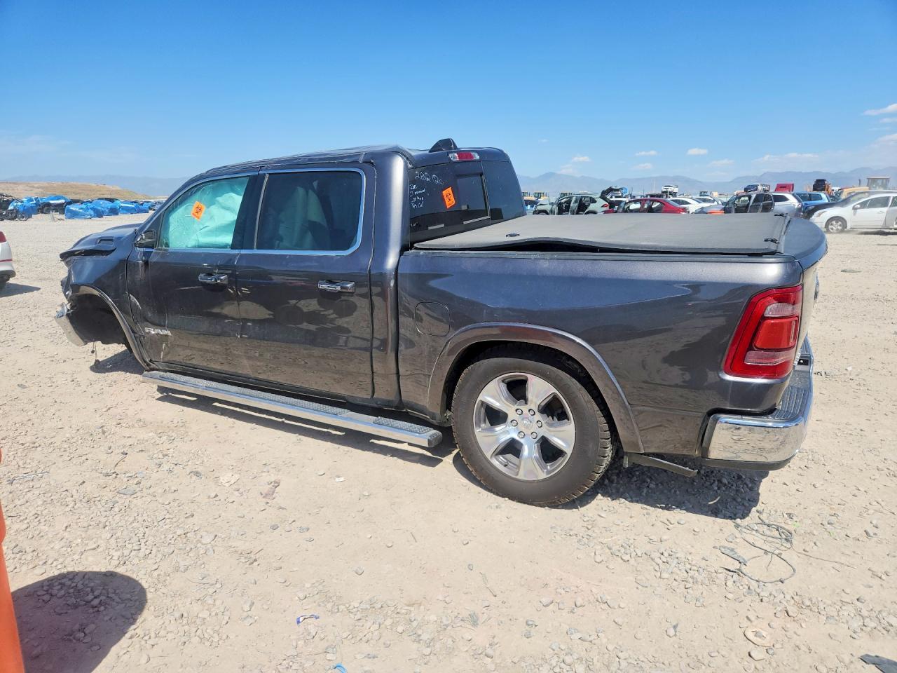 2022 Ram 1500 Laramie - Фото 2
