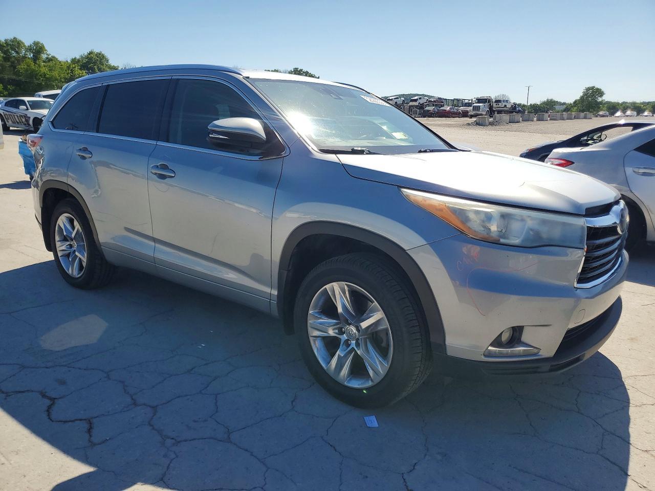 2015 Toyota Highlander Limited - Image 4