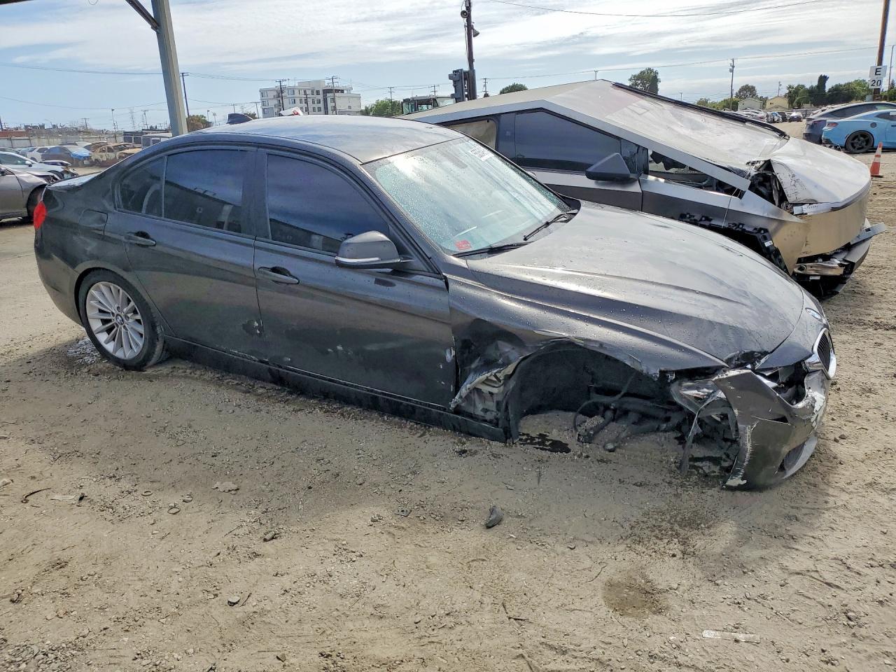 2016 BMW 320 I - Фото 4