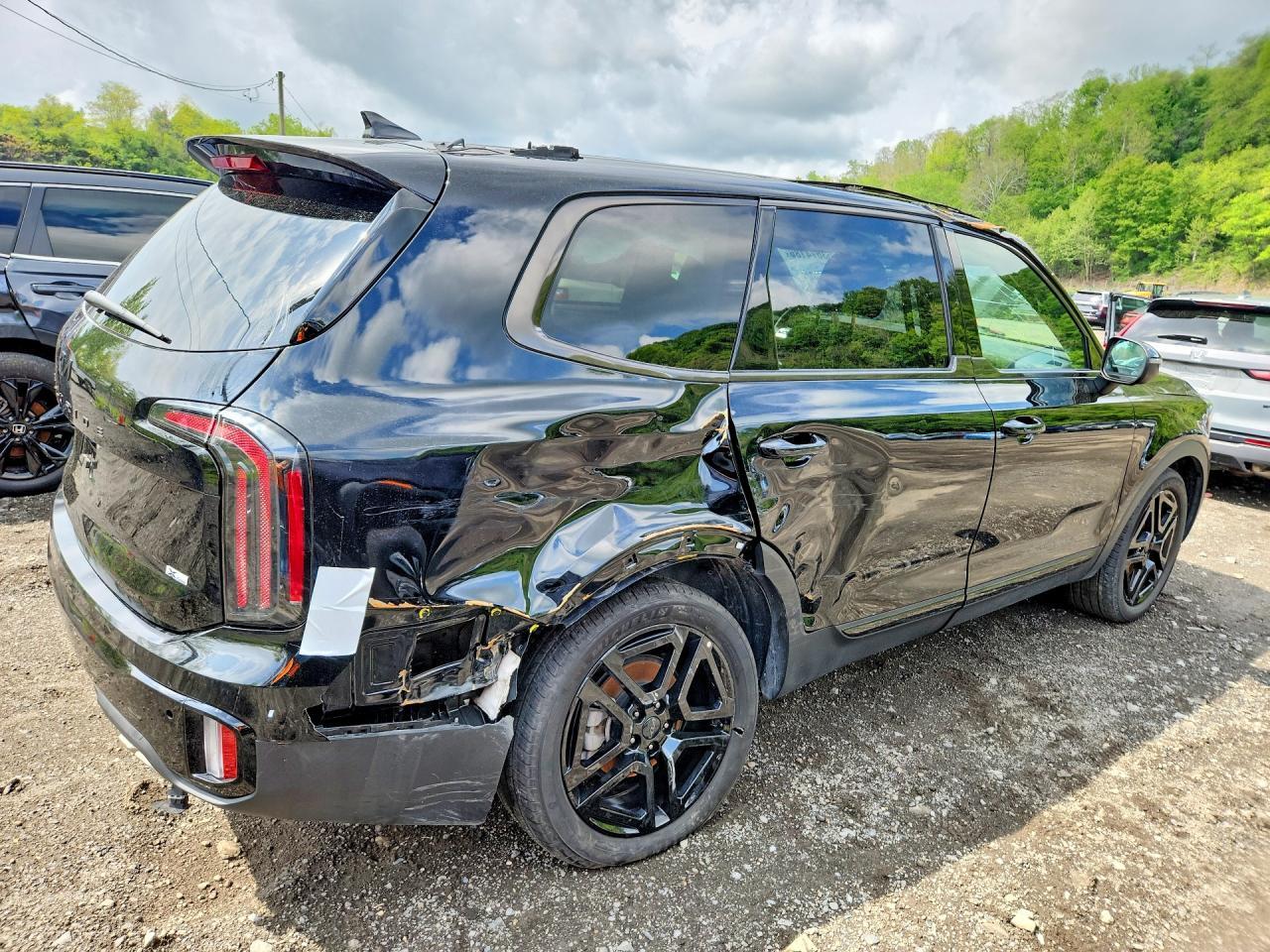 2025 Kia Telluride Ex X-Line - Image 3