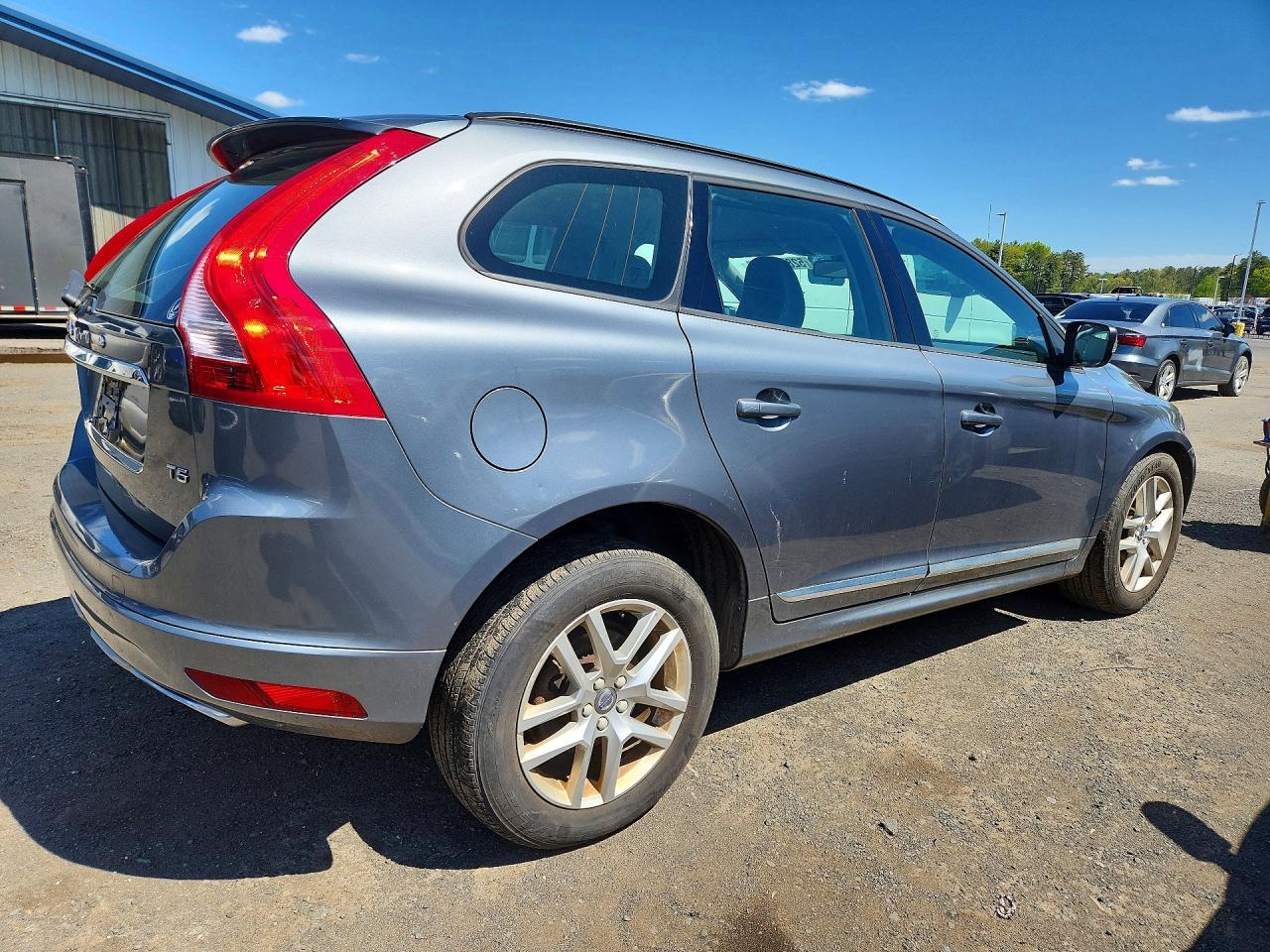 2017 Volvo Xc60 - Фото 3
