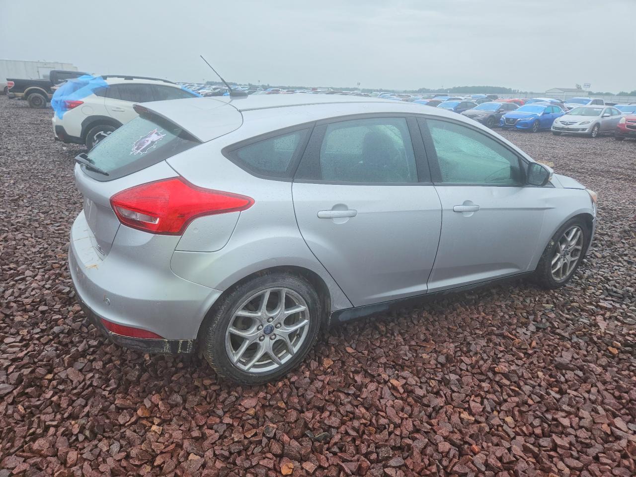 2015 Ford Focus Se - Фото 3