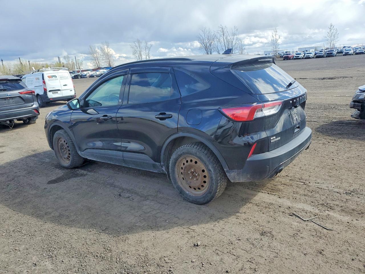 2022 Ford Escape Se - Фото 2