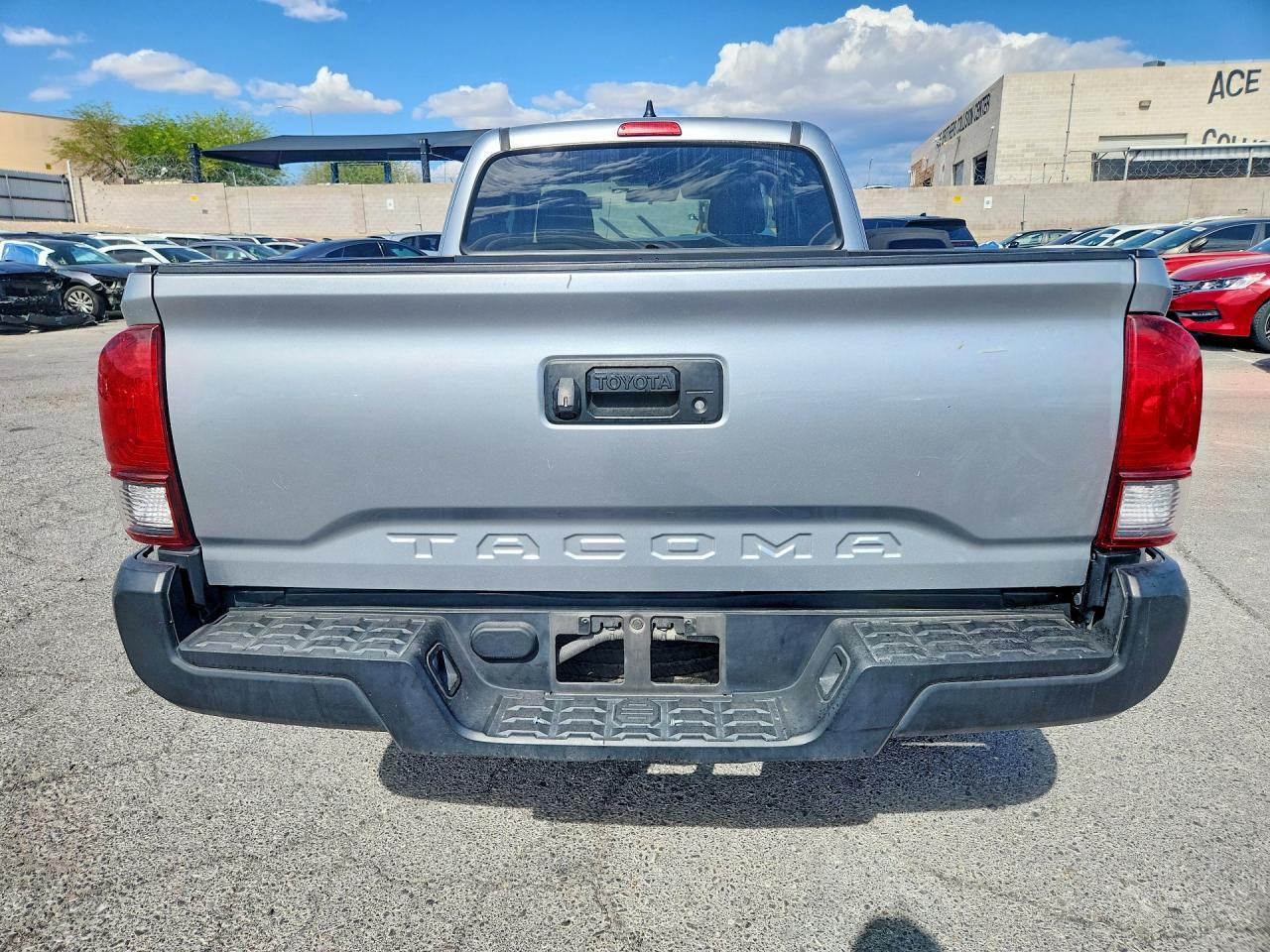 2022 Toyota Tacoma Access Cab - Фото 6