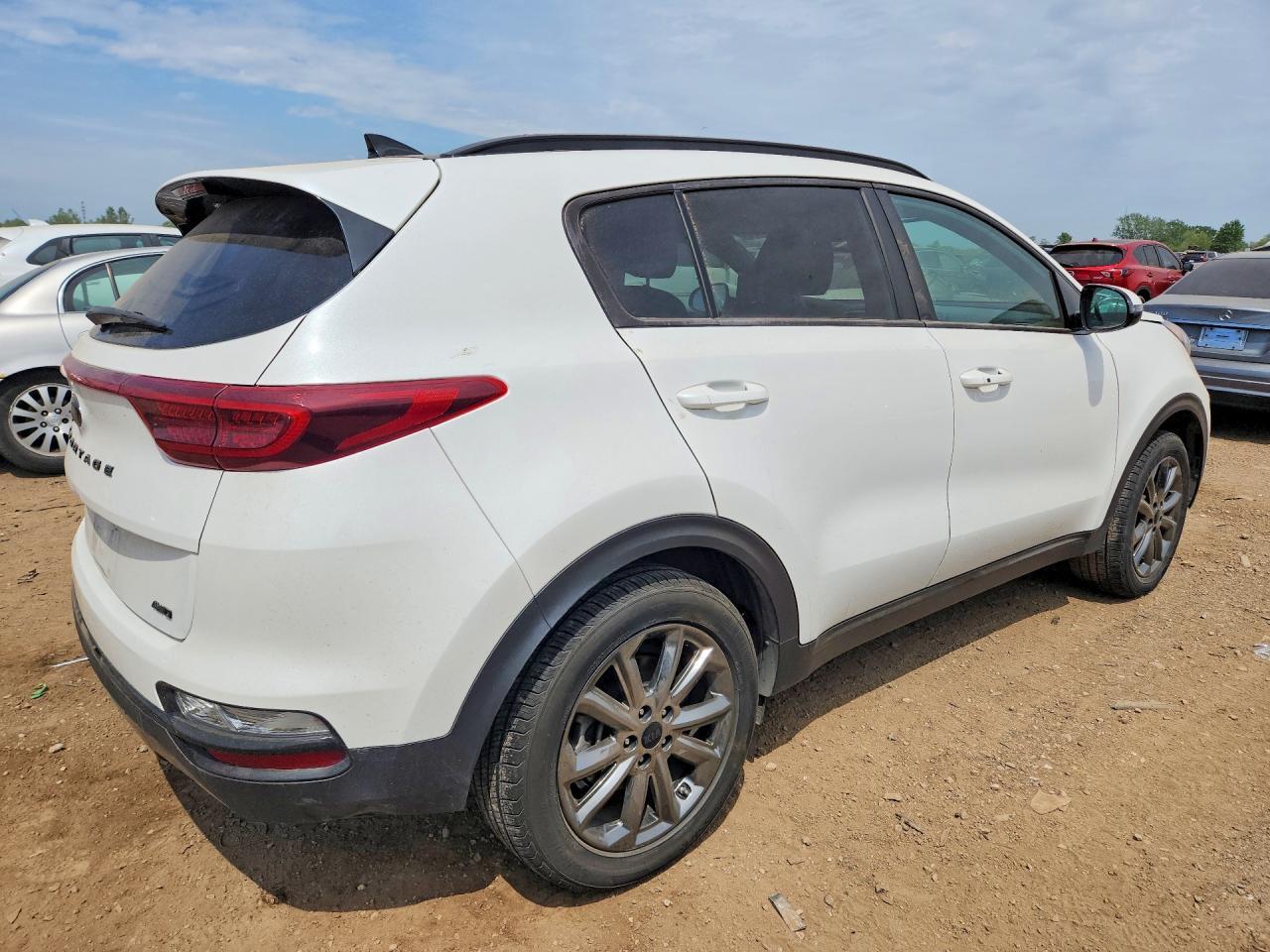 2022 Kia Sportage S - Image 3