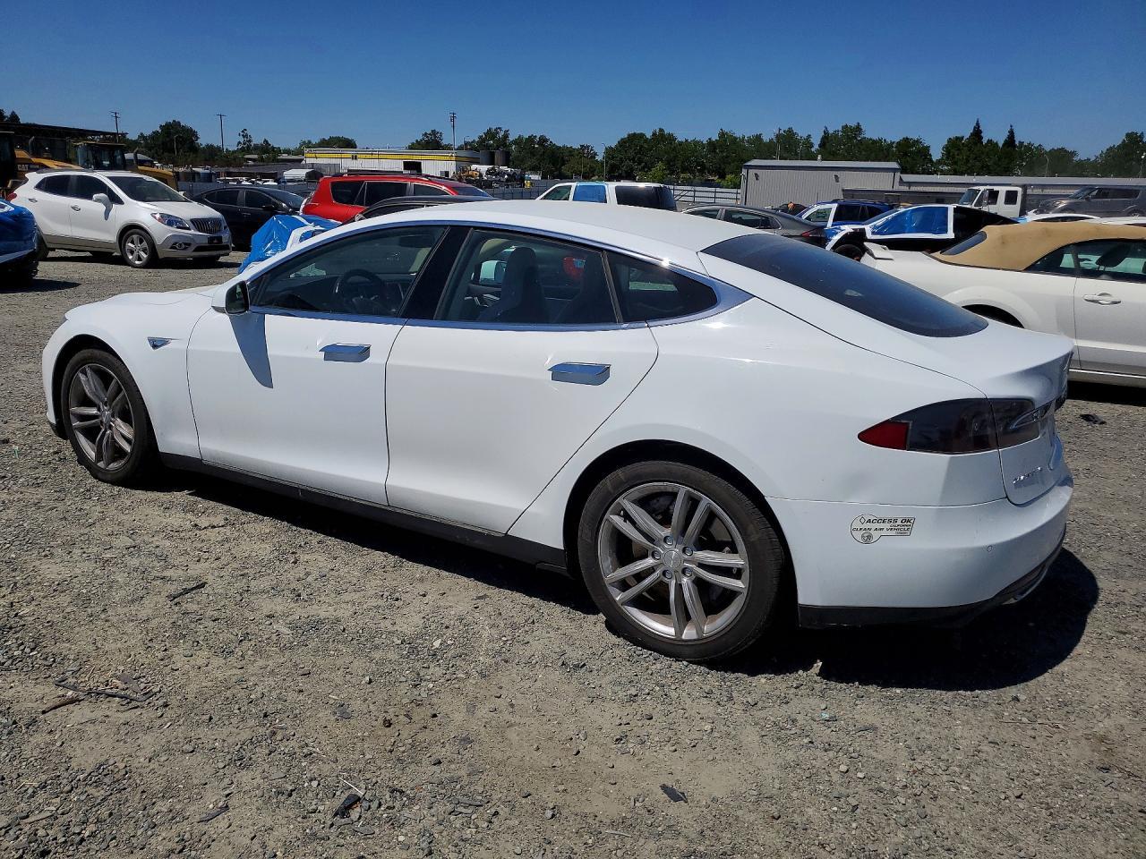 2014 Tesla Model S - Фото 2