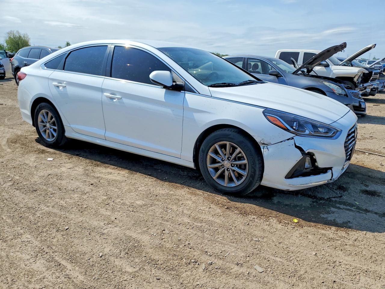 2019 Hyundai Sonata Se - Фото 4