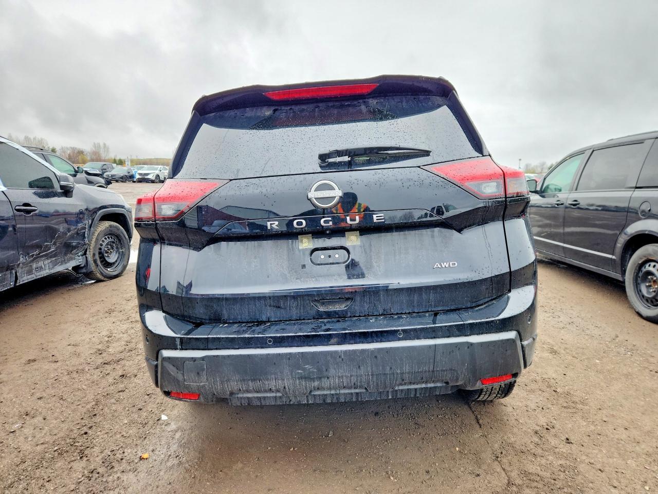 2025 Nissan Rogue S - Фото 6