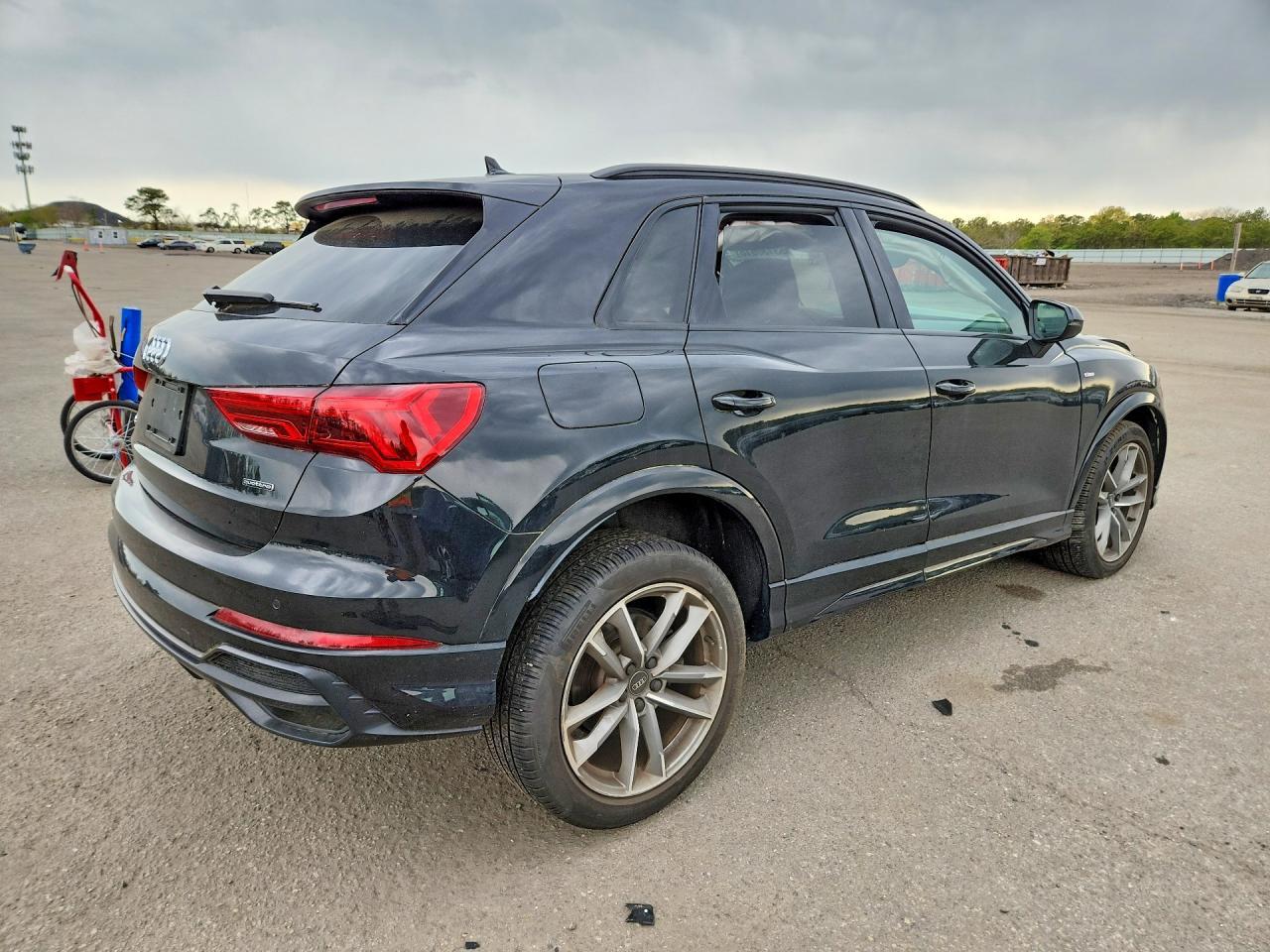 2022 Audi Q3 Quattro - Фото 3