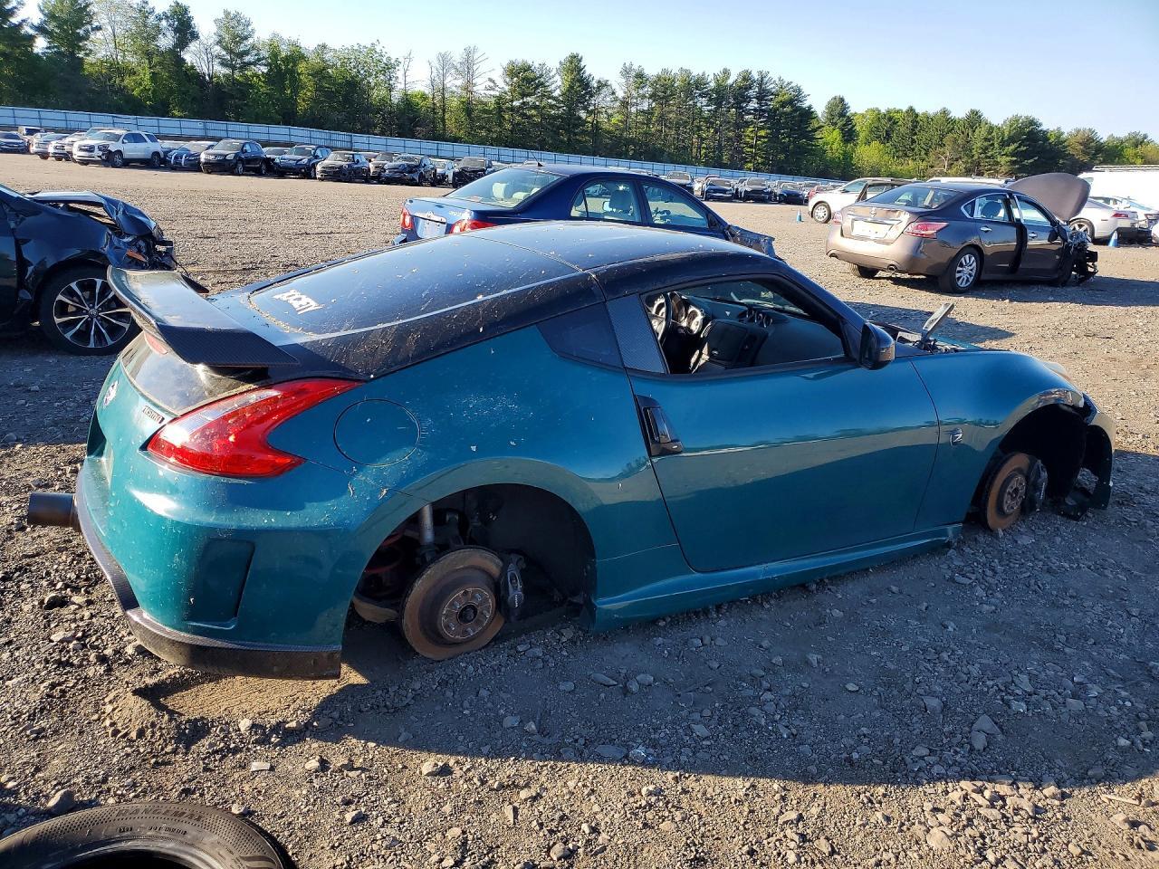 2009 Nissan 370Z Base - Фото 3