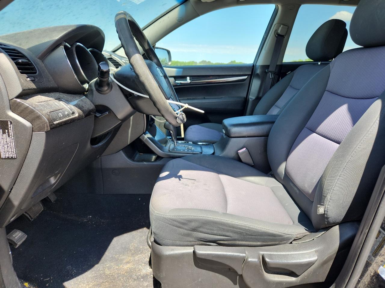 2013 Kia Sorento Lx - Image 7