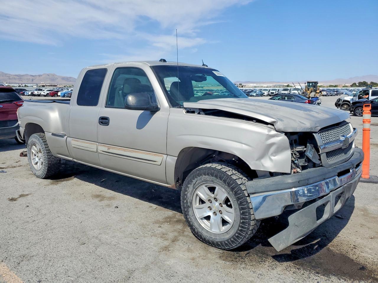 2004 Chevrolet Silverado K1500 - Image 4