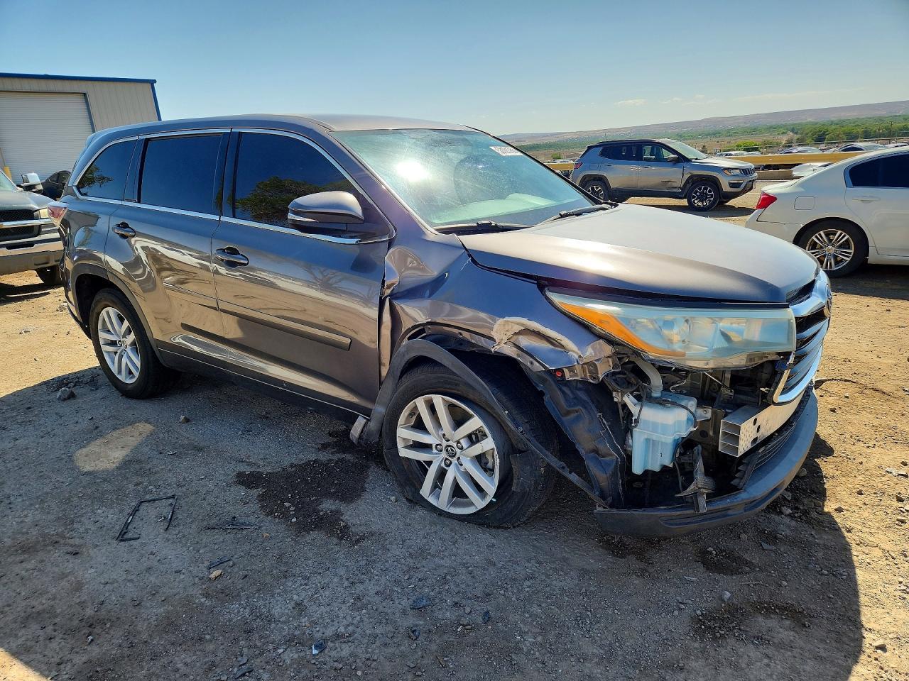2016 Toyota Highlander Le - Фото 4