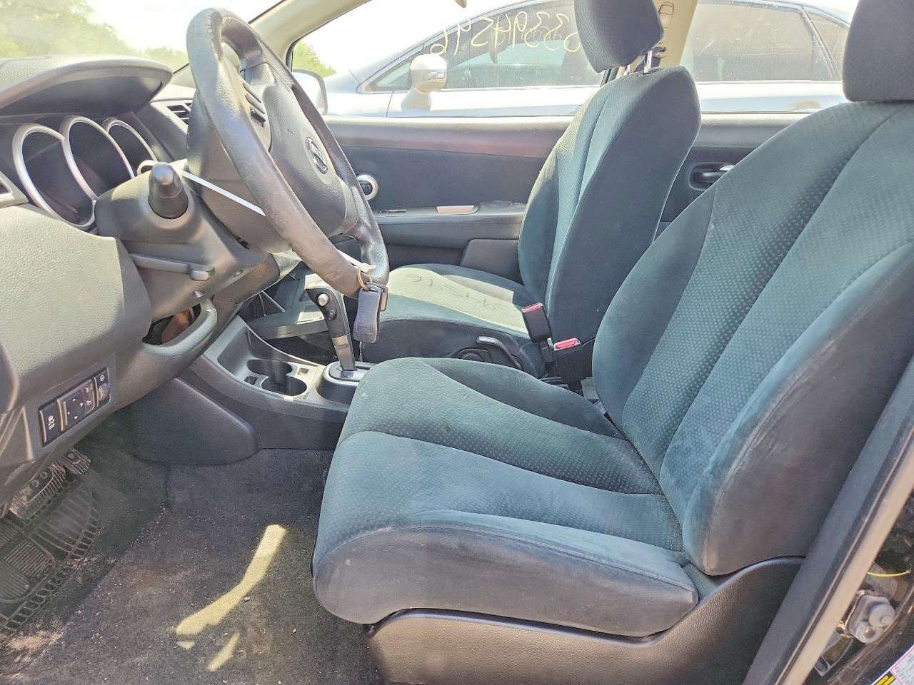 2011 Nissan Versa 1.8 S - Image 7