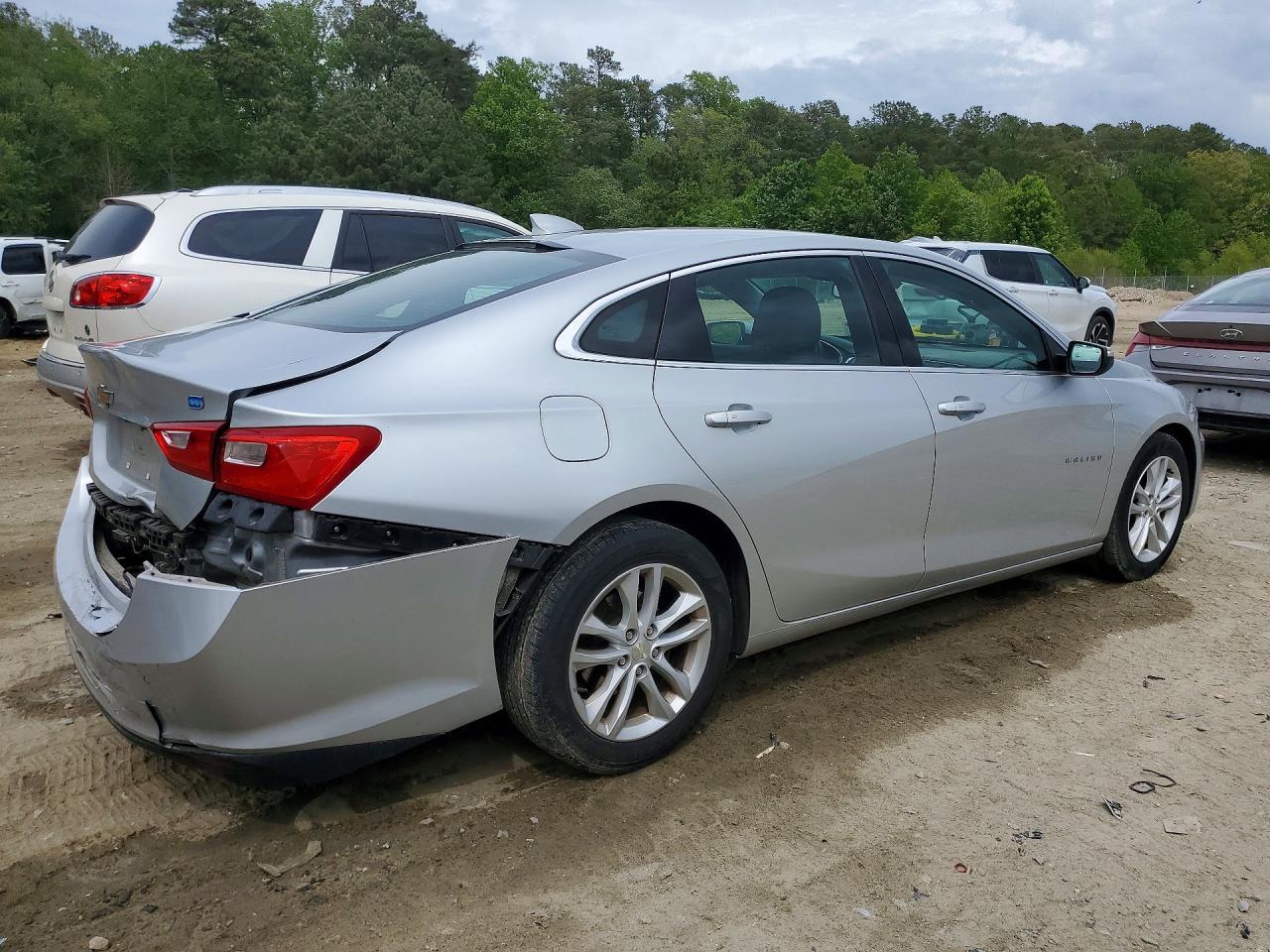 2016 Chevrolet Malibu Hybrid - Image 3