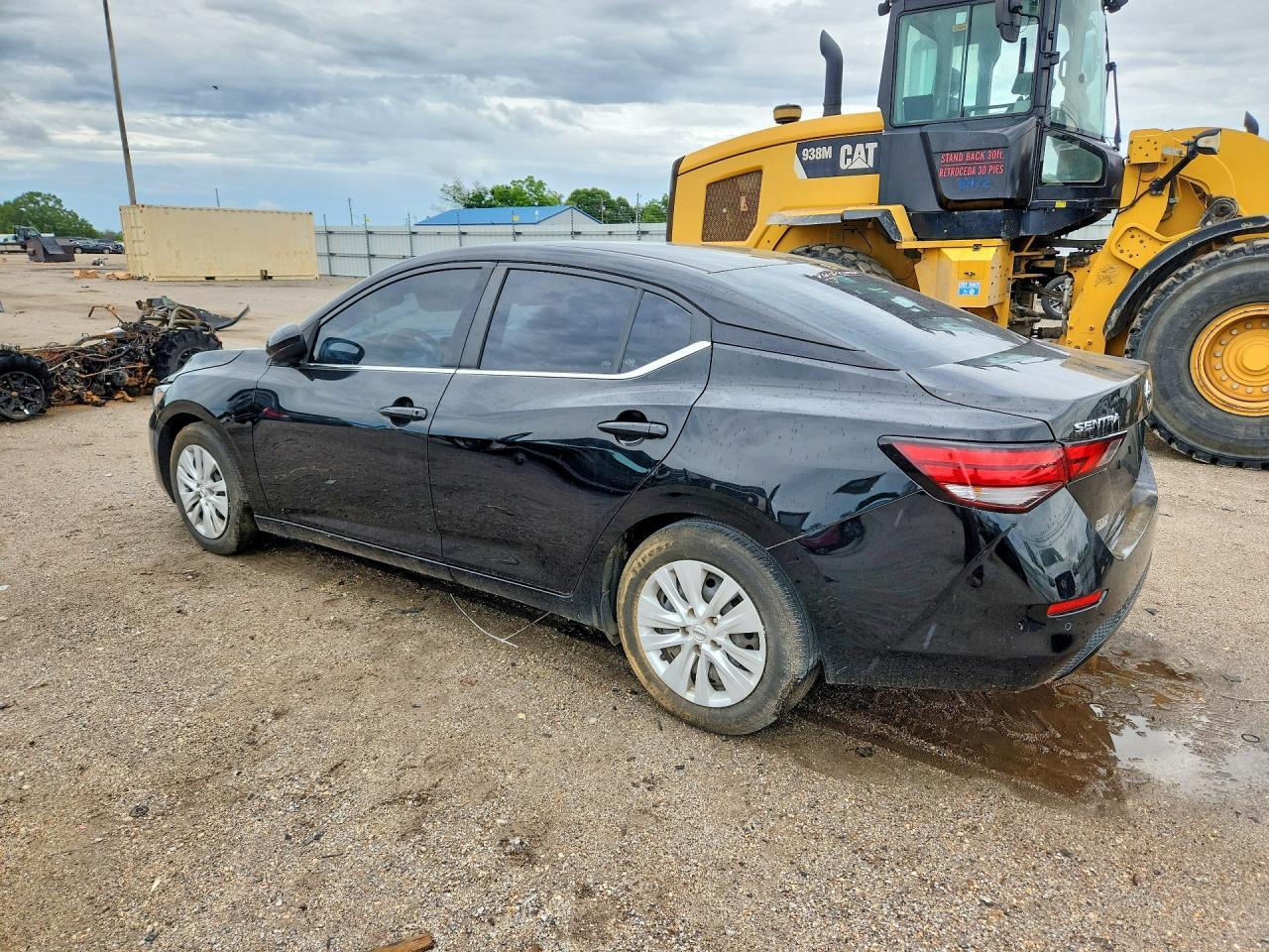 2023 Nissan Sentra S - Фото 2