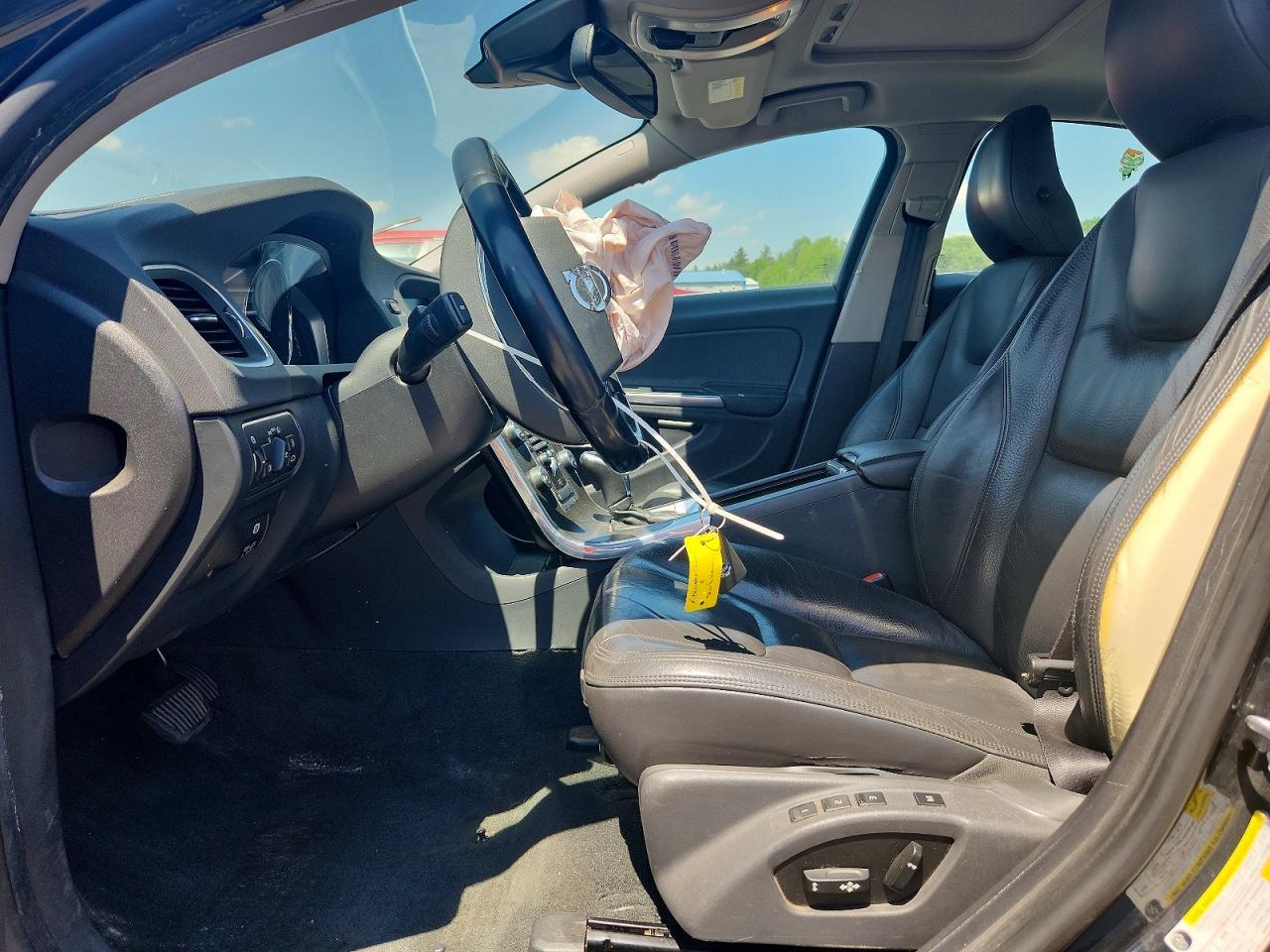 2014 Volvo S60 T5 - Image 7
