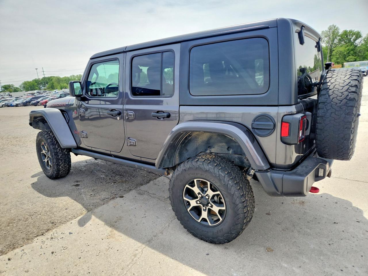 2018 Jeep Wrangler Unlimited Rubicon - Image 2