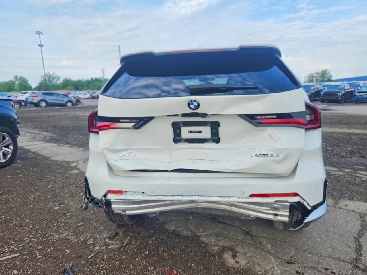 2024 BMW X1 xDrive28I - Image 6
