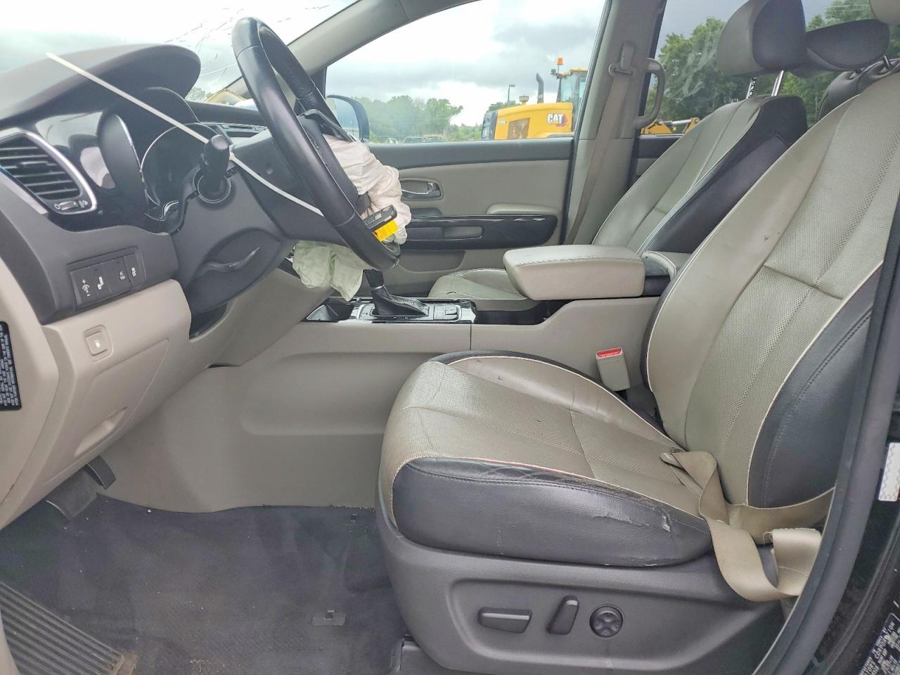 2015 Kia Sedona Sx - Image 7