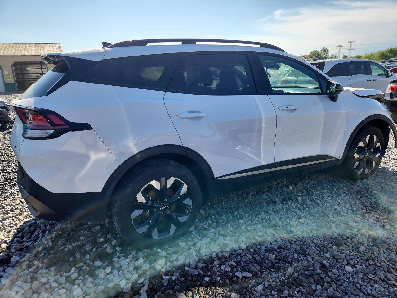 2024 Kia Sportage X Line - Image 3