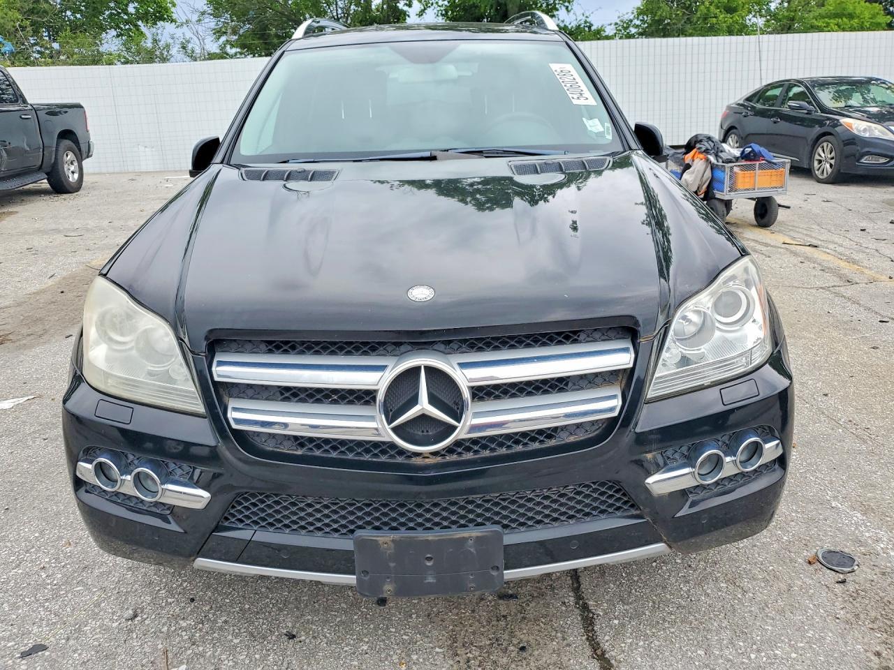 2011 Mercedes-Benz Gl 450 4Matic - Image 5