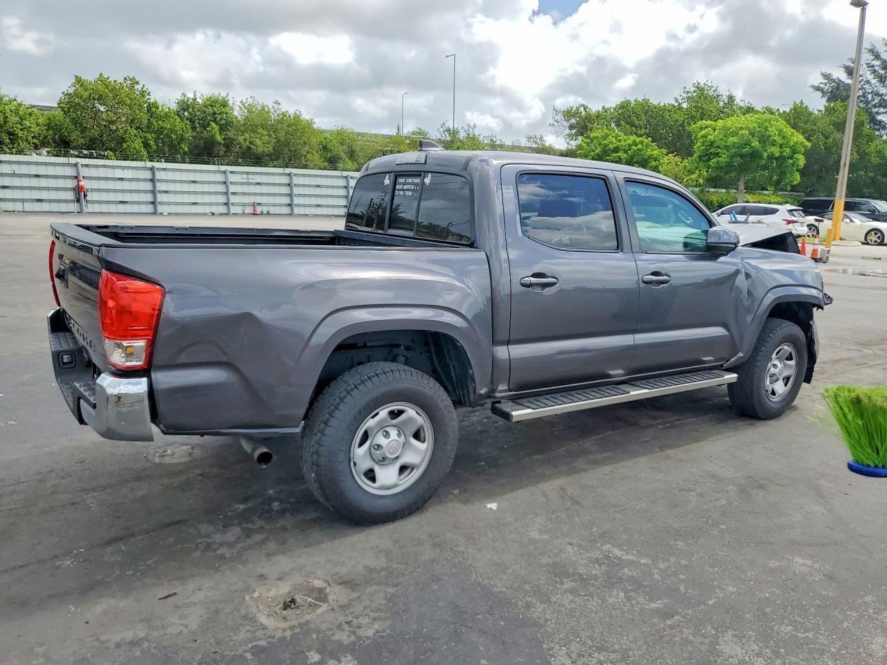 2020 Toyota Tacoma Sr - Фото 3