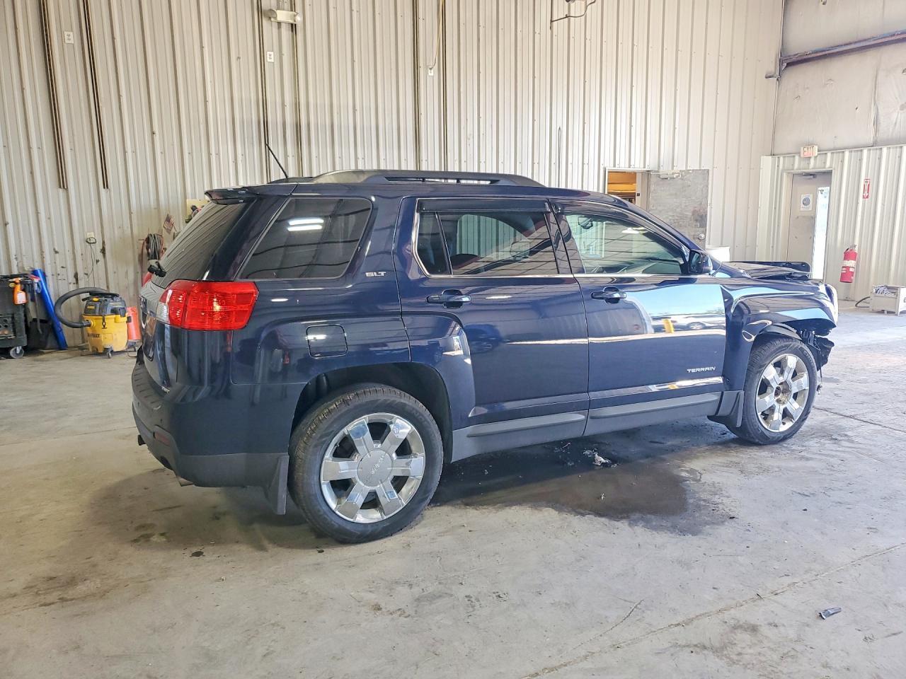 2015 GMC Terrain Slt - Image 3