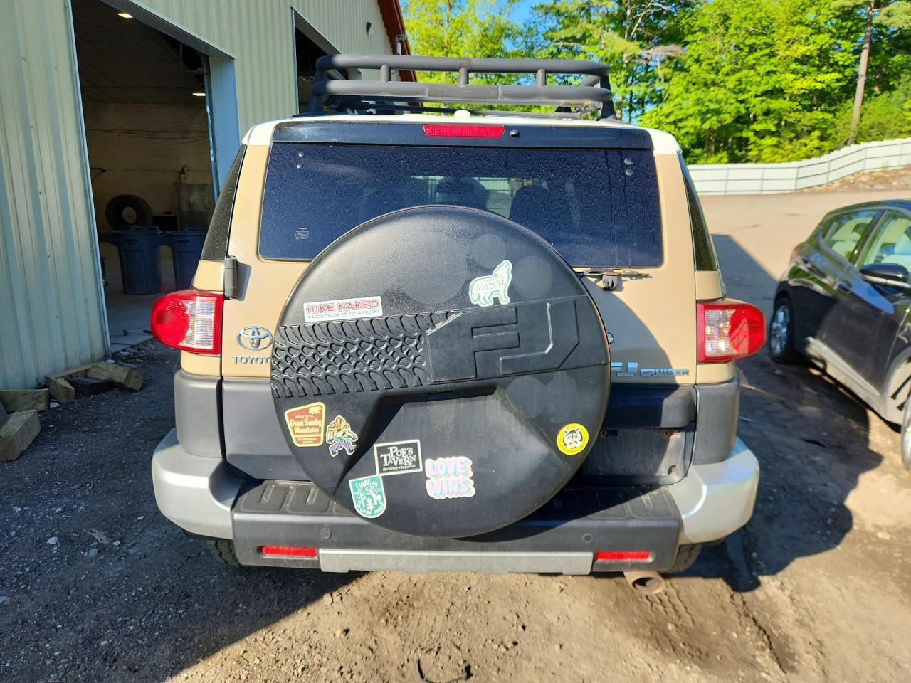 2011 Toyota Fj Cruiser Base - Image 6