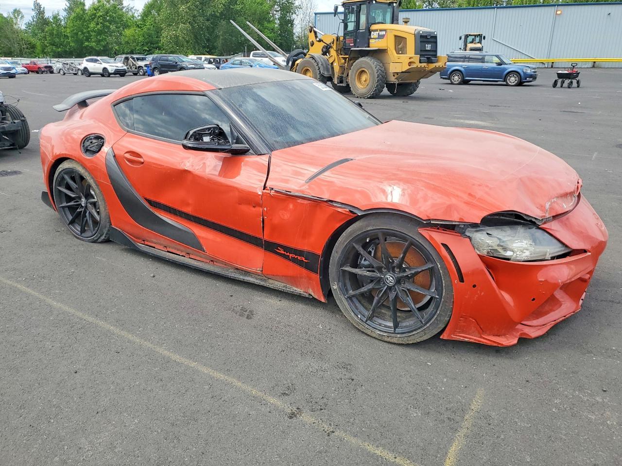 2024 Toyota Gr Supra 45Th Anniversary Edition - Фото 4