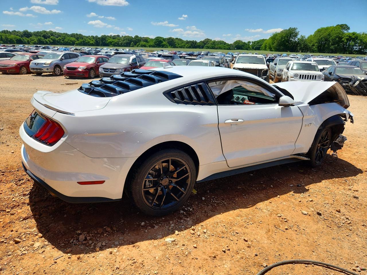 2023 Ford Mustang Gt - Image 3