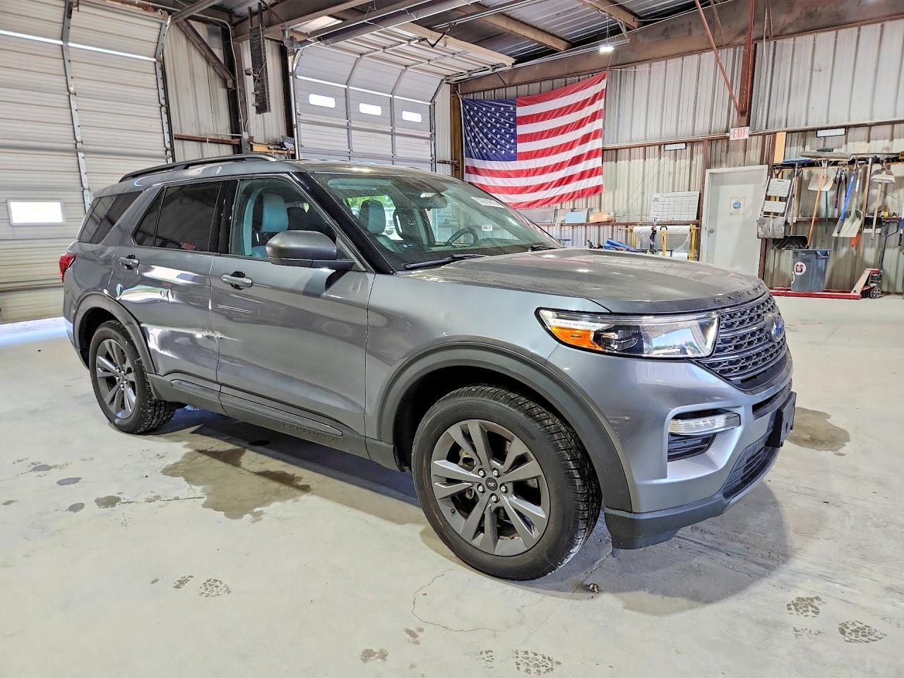 2021 Ford Explorer Xlt - Фото 4