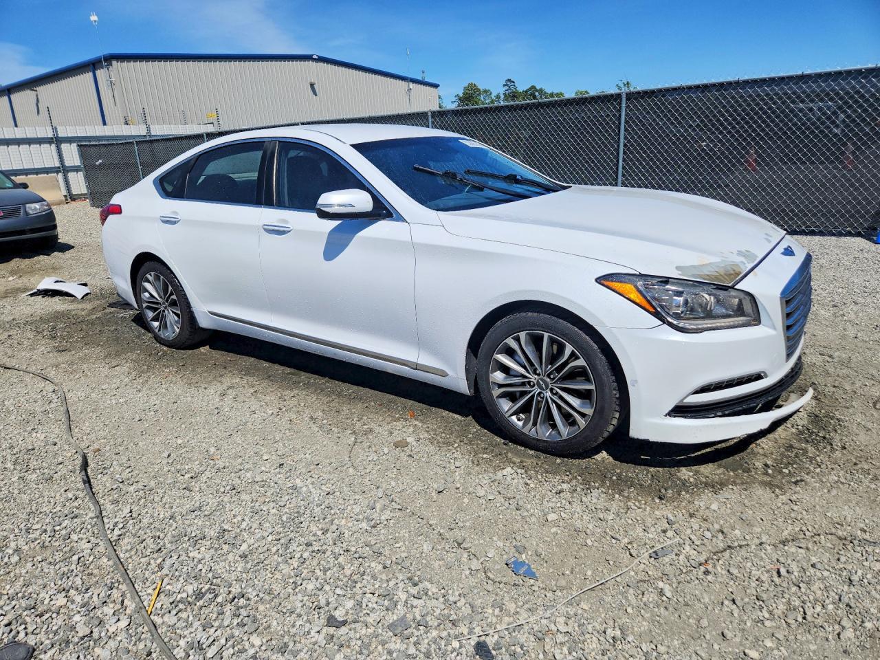 2016 Hyundai Genesis 3.8L - Фото 4