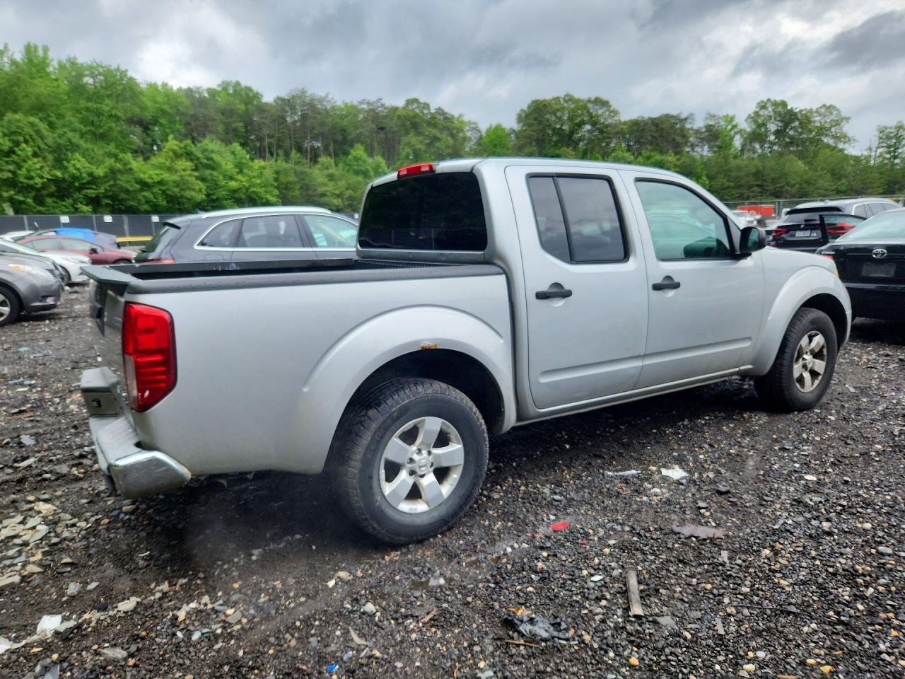 2013 Nissan Frontier - Image 3