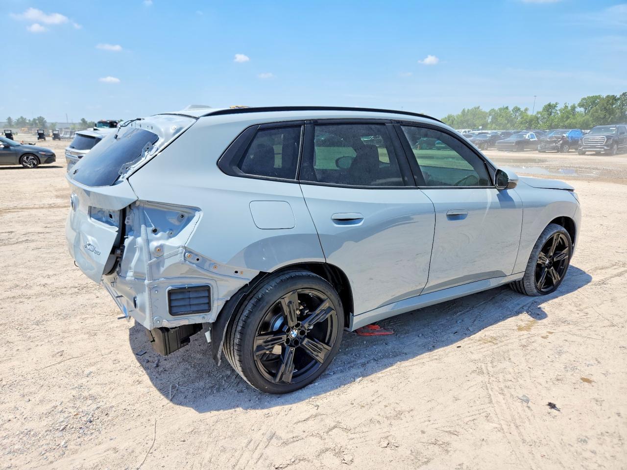 2026 BMW X3 30 xDrive - Фото 3