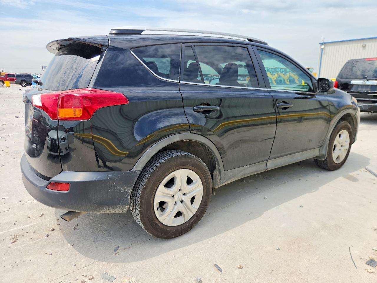 2015 Toyota Rav4 - Фото 3