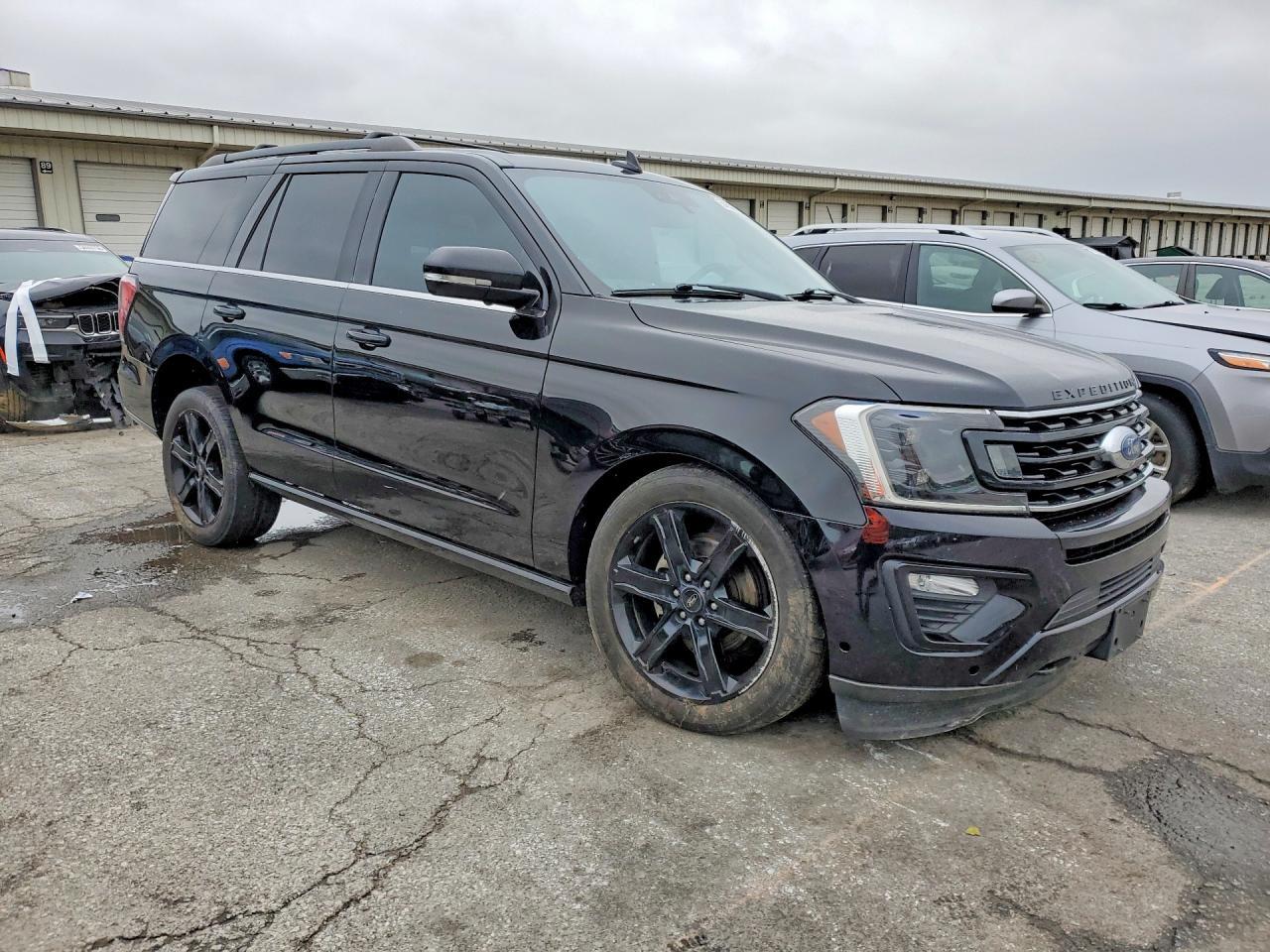 2020 Ford Expedition Limited - Фото 4