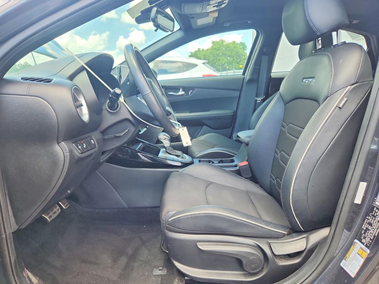 2024 Kia Forte Gt Line - Фото 7