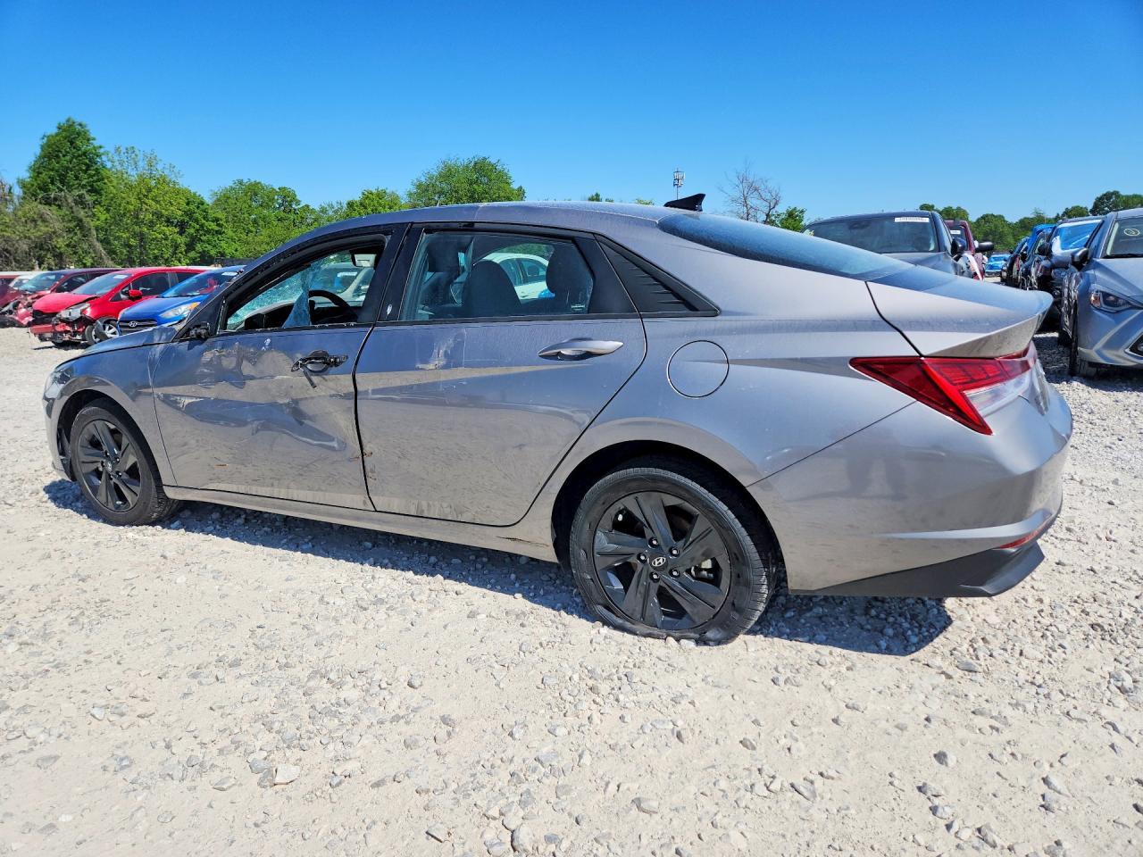 2023 Hyundai Elantra Blue - Image 2