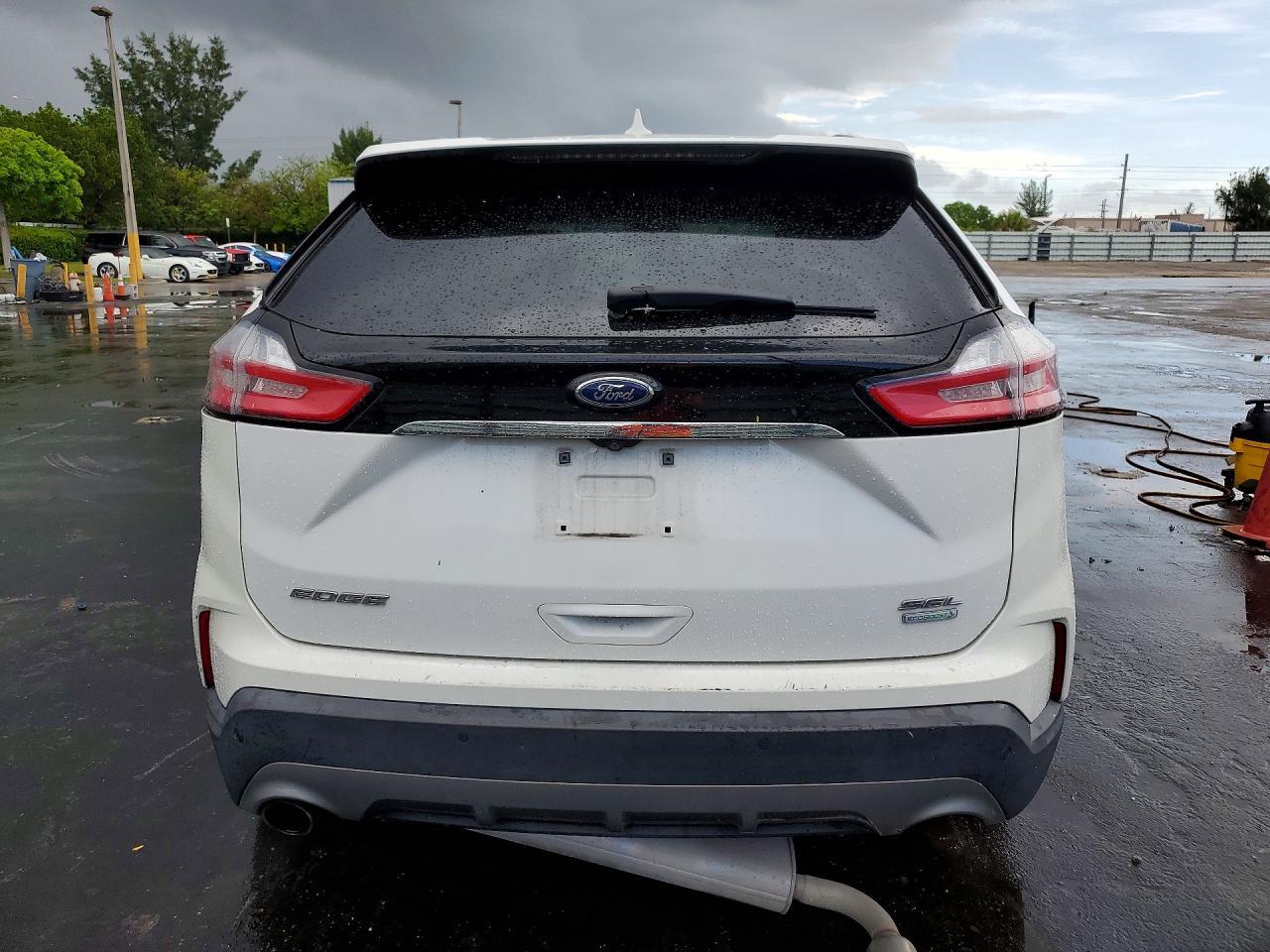 2020 Ford Edge Sel - Image 6